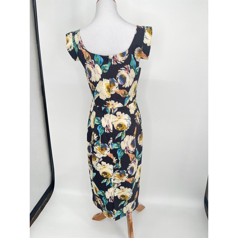 Black Halo Jackie O Sheath Holographic Floral Print
Black Knee Length Dress 6 - Picture 6 of 10